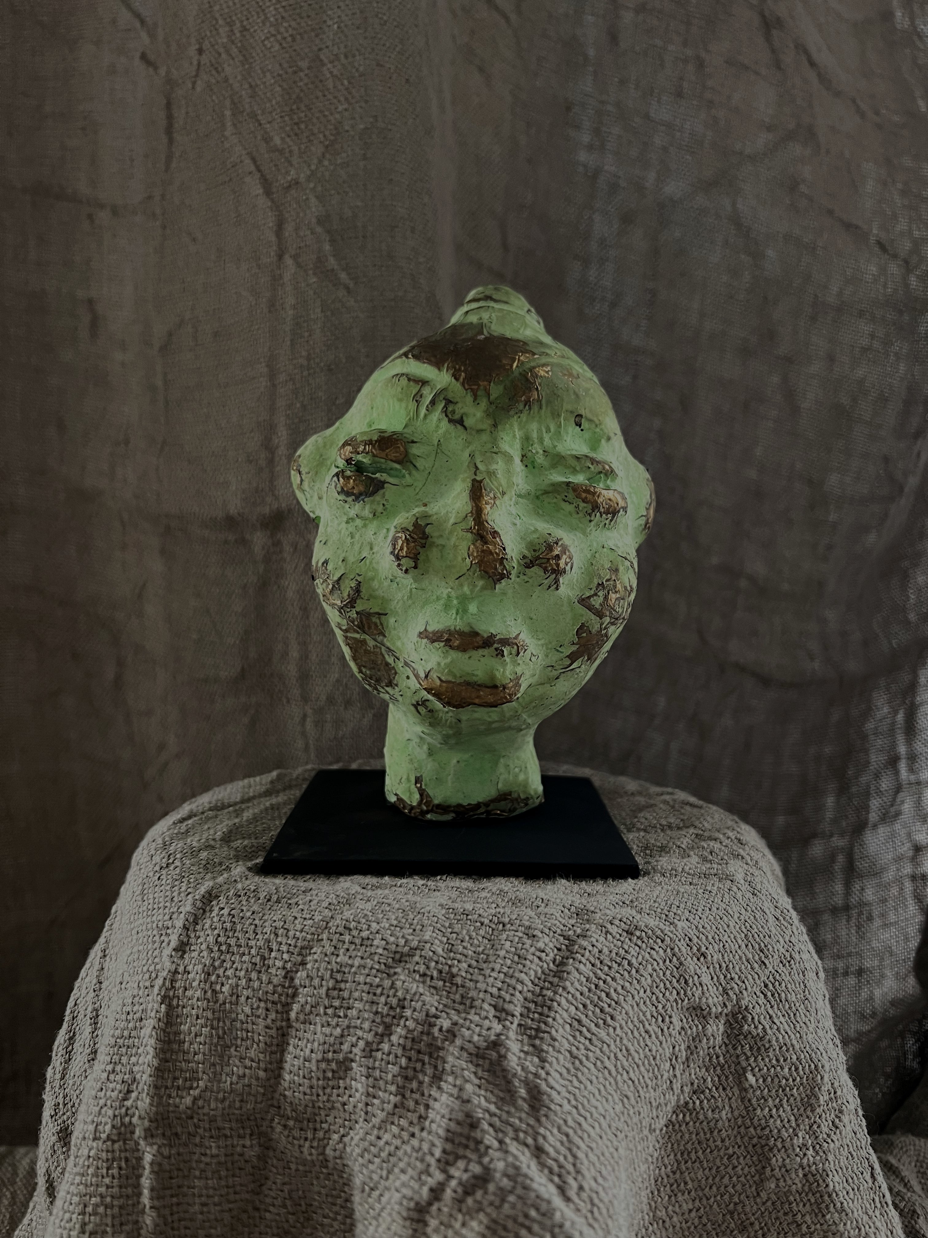 Visage sculpté - Petit format